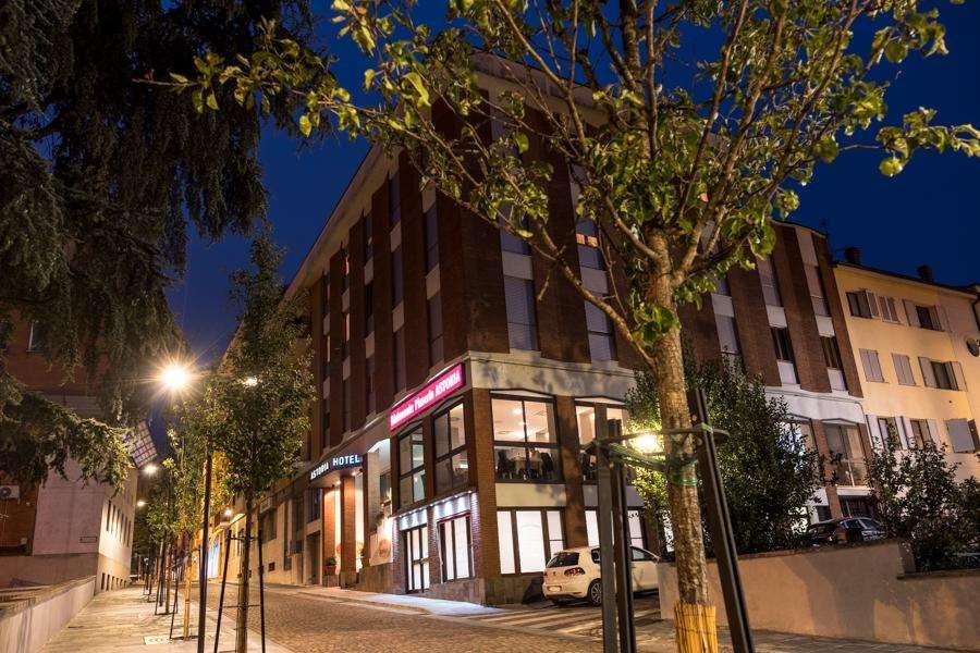 Hotel Astoria Fidenza Εξωτερικό φωτογραφία